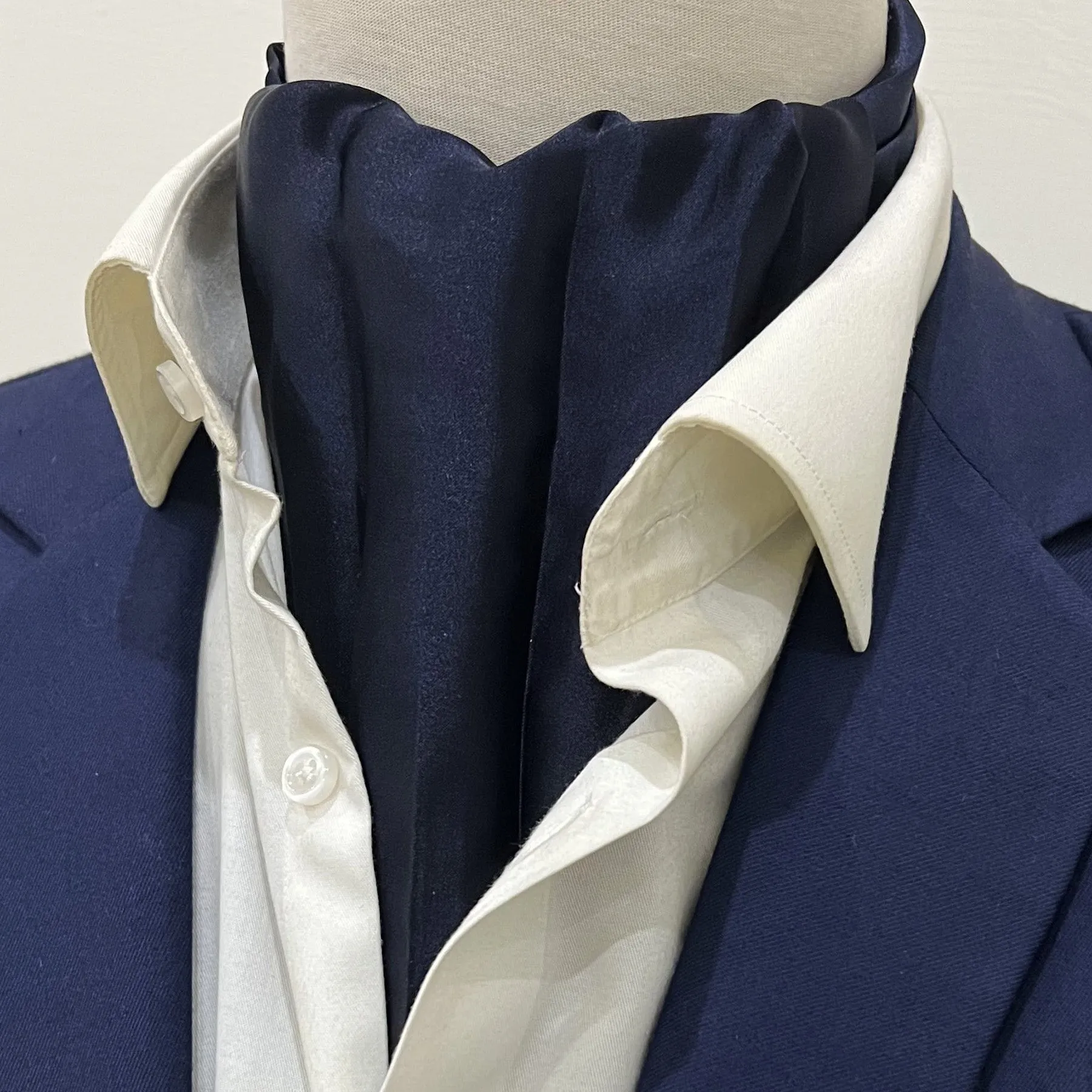 dark blue - silk men ascot