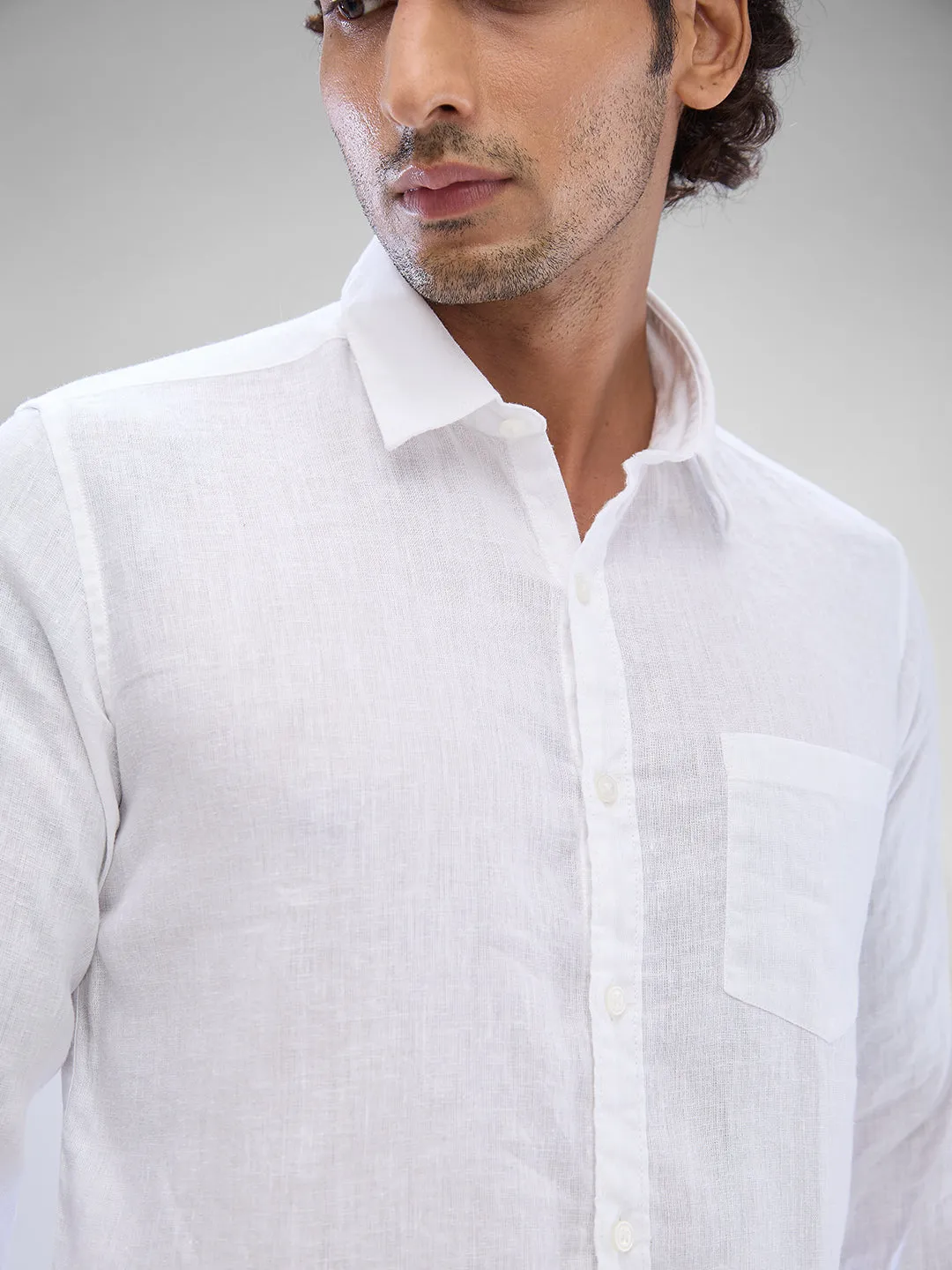 Spykar White Linen Full Sleeve Raised Collar Shirt For Men