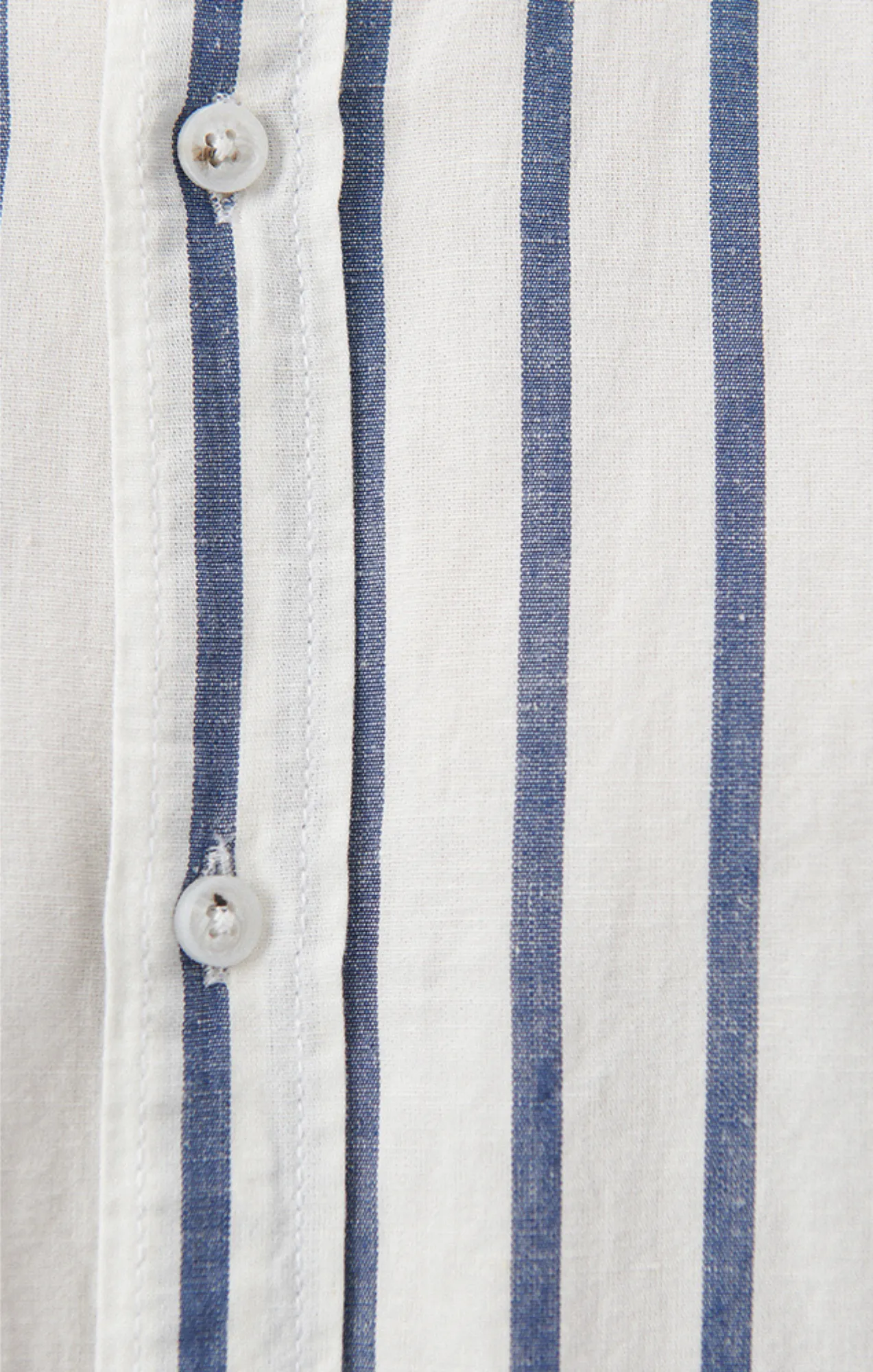 STRIPED BUTTON-UP LONG SLEEVE SHIRT IN DARK DENIM WHITE STRIPE